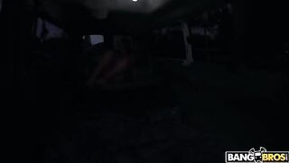 A girl with big boobs found a pie and had sex with the man in the car