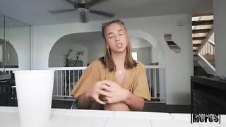 Girl gave a blowjob in the car, it went too far