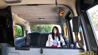 An Italian girl has sex in her tight pussy 2