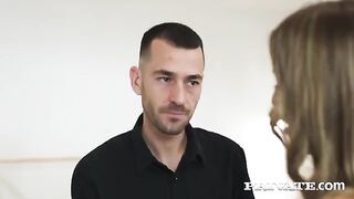 I'm very horny and I love to dance on high heels