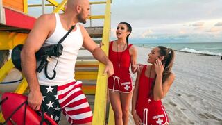 Two horny teen 18+ lifeguards share a big cock in FFM action