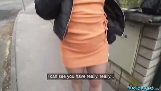 An Italian girl lost her phone and then she got fucked by a pick-up guy