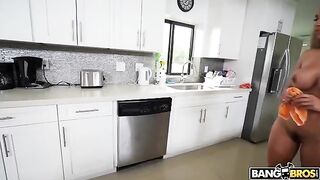 A naked maid is cleaning the house
