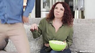 A girl forgot she was married when she started to engage in intimate acts