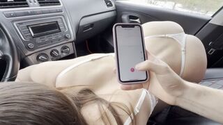 Girl made a great blowjob while filming with her phone