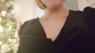 A French amateur couple have a great sex session with a creamy finish
