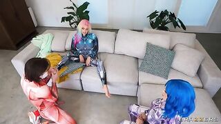 Now we're going to study the anatomy of a penis! - 100% clothes wearing action!