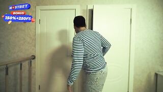 A guy fucked his brother's pregnant wife with passion