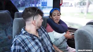 A girl was fucked by a pick-up guy after sucking his dick
