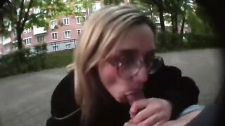A girl agreed to have sex with a guy for 100 rubles in the street