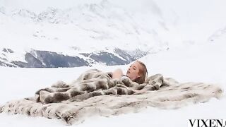 A blowjob is a great way to warm up the dick