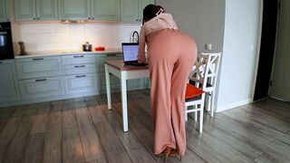 A woman with a round ass cannot be ignored, especially in this steamy homemade scene