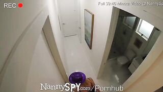 The new year starts for a nanny in the wrong way with a big dick